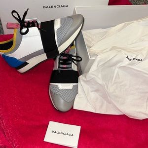 Balenciaga Race colorblock sneaker